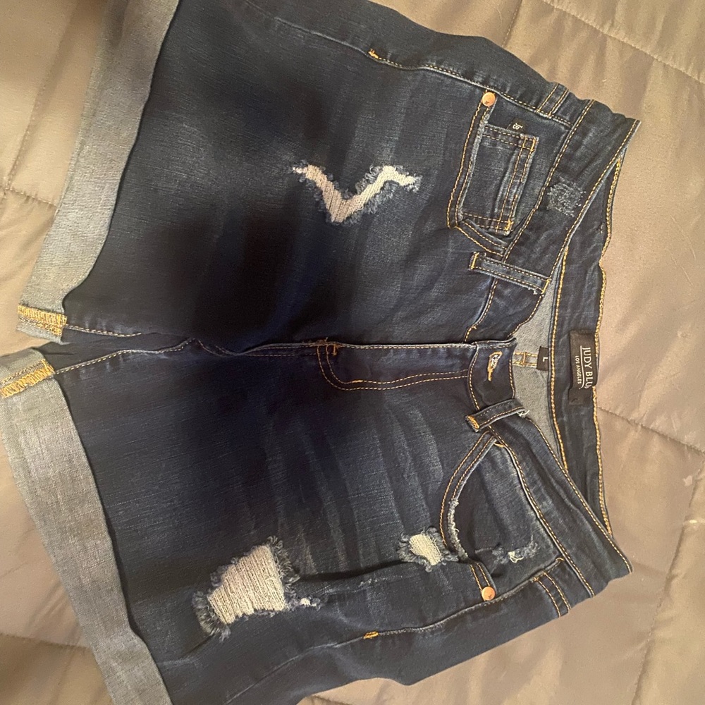 Judy blue shorts